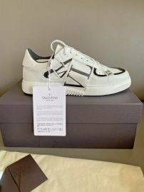 Picture of Valentino Shoes Men _SKUfw127006013fw